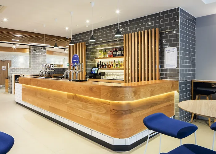 Hotel Express Centre By Ihg Dublín