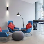 Hotel Express Centre By Ihg
