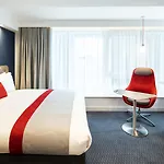 Hotel Express Centre By Ihg