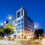 Express Centre By Ihg