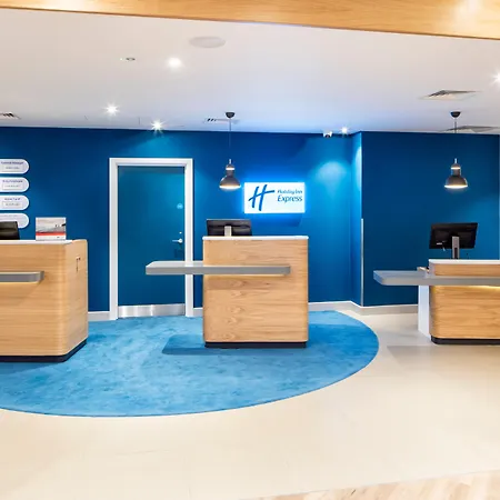 Hotel Express Centre By Ihg Dublin