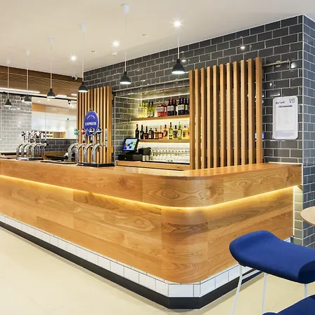 Hotel Express Centre By Ihg Dublino
