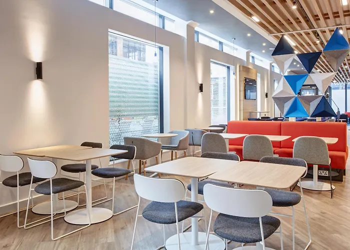 Express Centre By Ihg