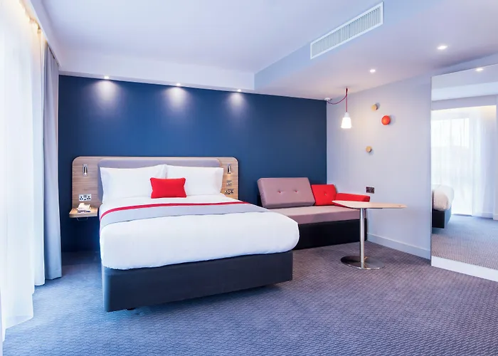 Express Centre By Ihg 3*