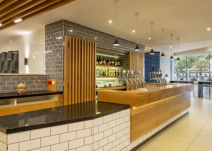 Express Centre By Ihg 3* Дублин