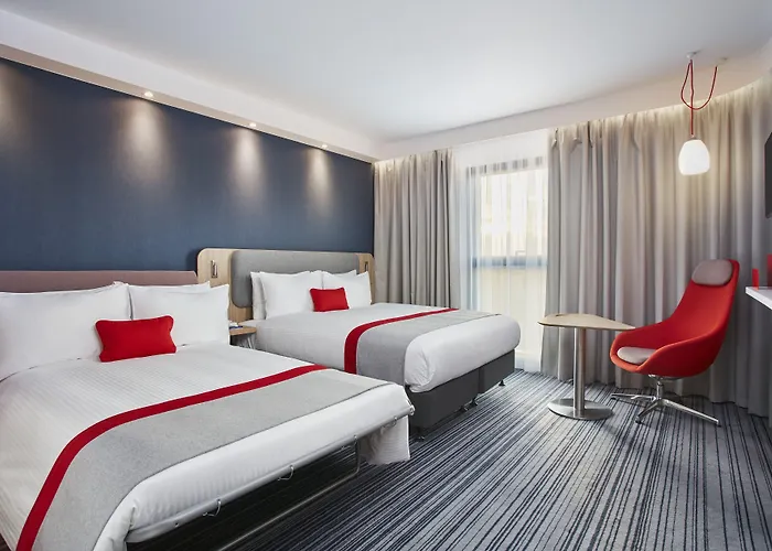 Express Centre By Ihg Отель 3*