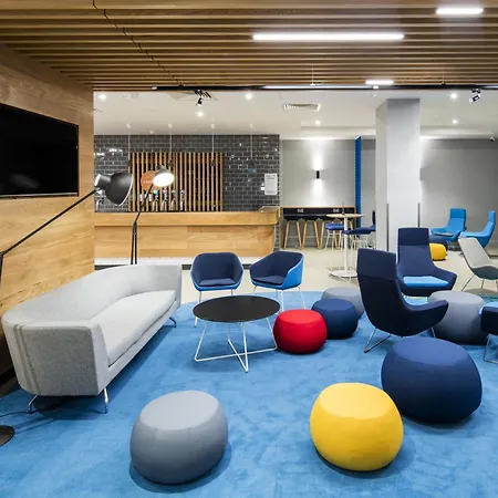 Express Centre By Ihg Отель 3*