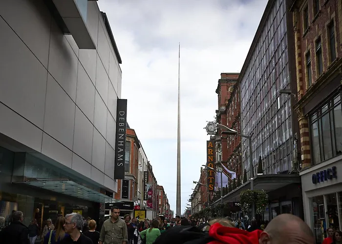 Express Centre By Ihg فندق