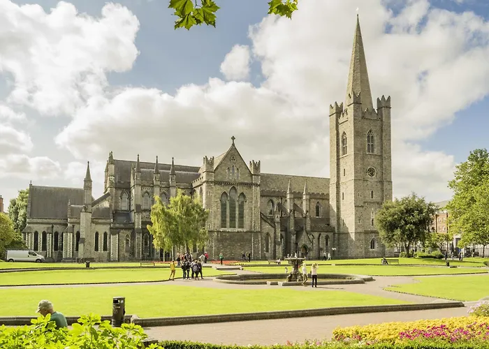 Express Centre By Ihg