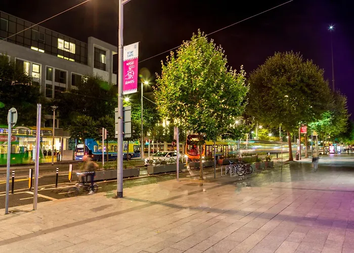 Hotel Express Centre By Ihg 3*