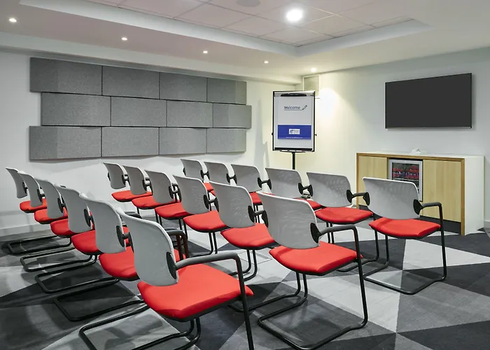 Express Centre By Ihg Hotel